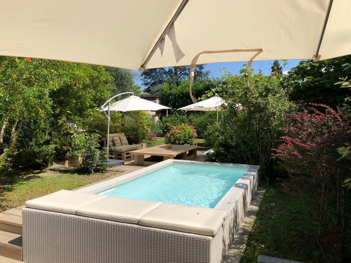 イゼーオ Il Giardino Segreto Bed & Breakfast エクステリア 写真