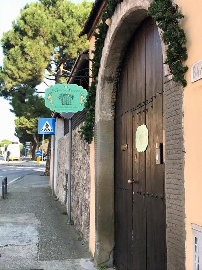 イゼーオ Il Giardino Segreto Bed & Breakfast エクステリア 写真